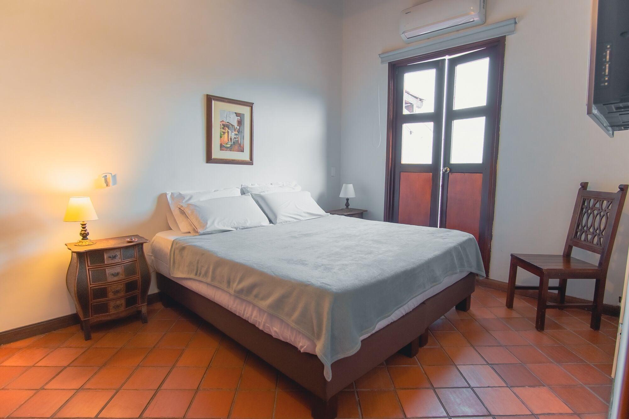 קאלי Hotel Colina De San Antonio מראה חיצוני תמונה