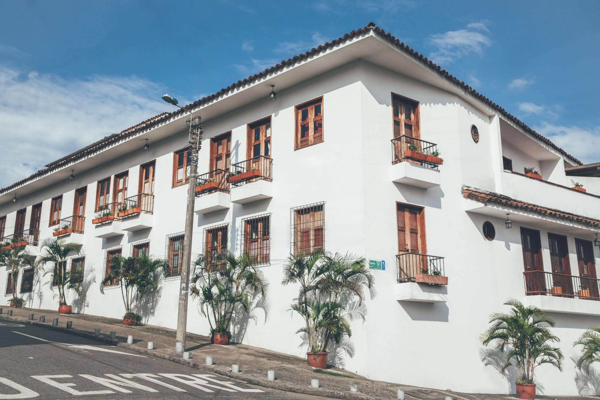 קאלי Hotel Colina De San Antonio מראה חיצוני תמונה
