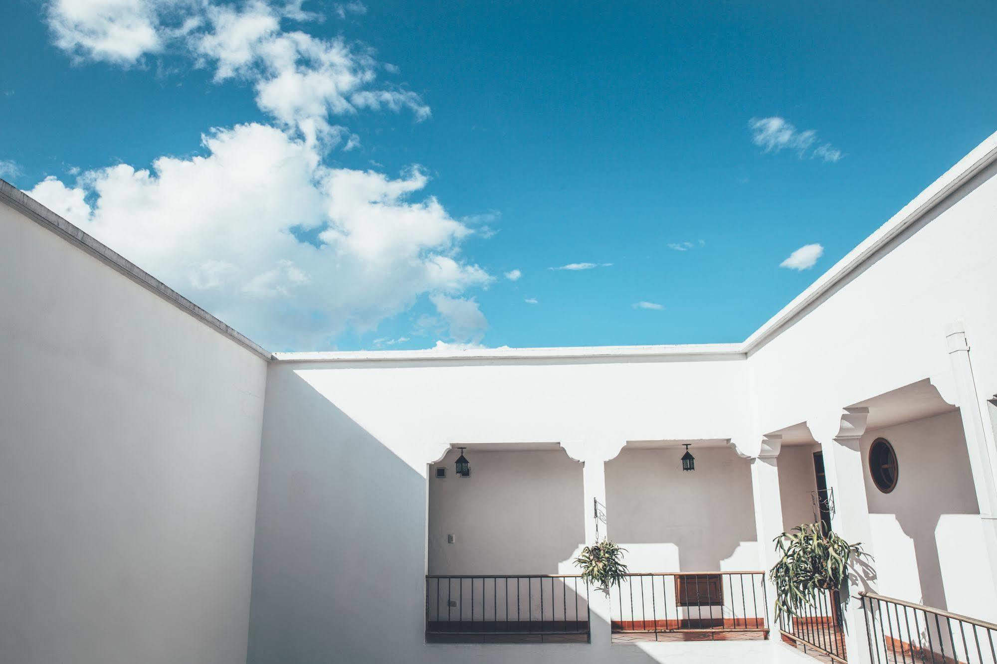 קאלי Hotel Colina De San Antonio מראה חיצוני תמונה